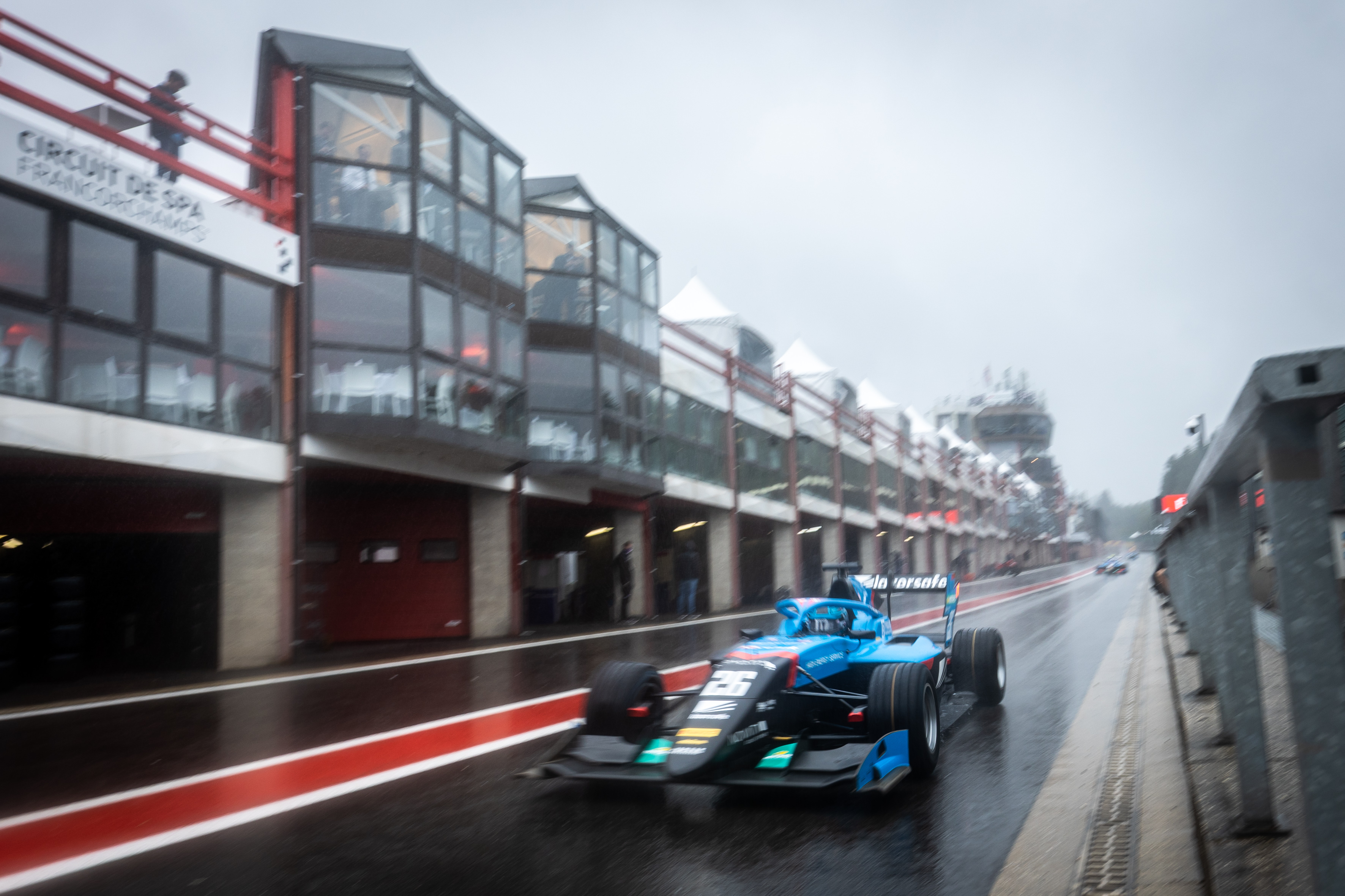 Calan Williams racing in wet weather