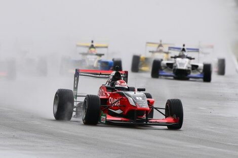 Calan Williams racing in the rain