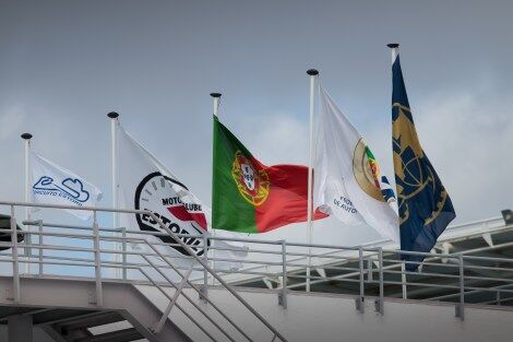 Estoril flags at raceway